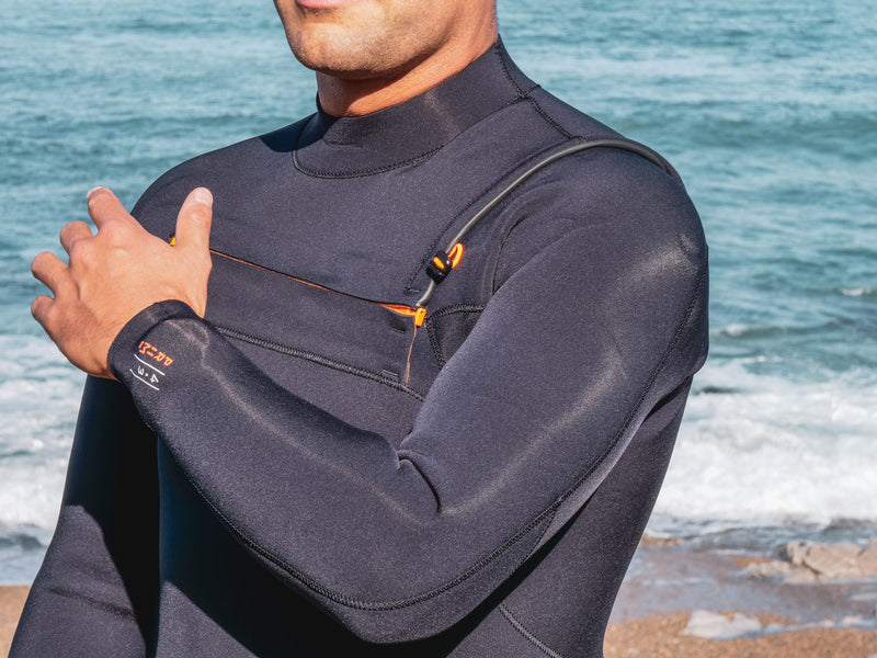 MDNS SURF - Men's Superstretch Wetsuits - Priime S-Foam - 4/3 Chest Zip Steamer - Black/Orange - 100% Superstretch S-Foam